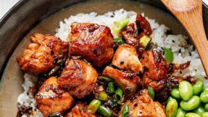 Easy Salmon Bowls, 5 Delicious Recipes Easy Salmon Bowls, 5 Delicious Recipes